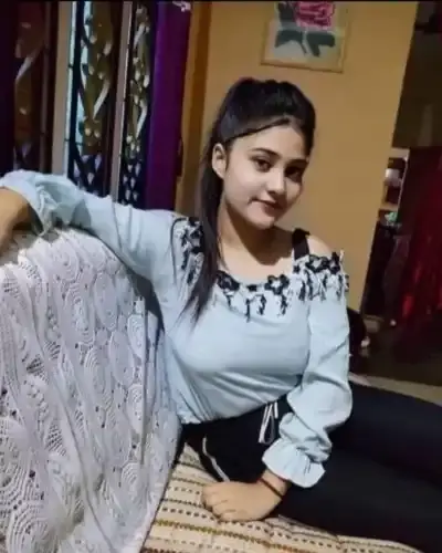 Call Girls Service in Bakhtiarpur